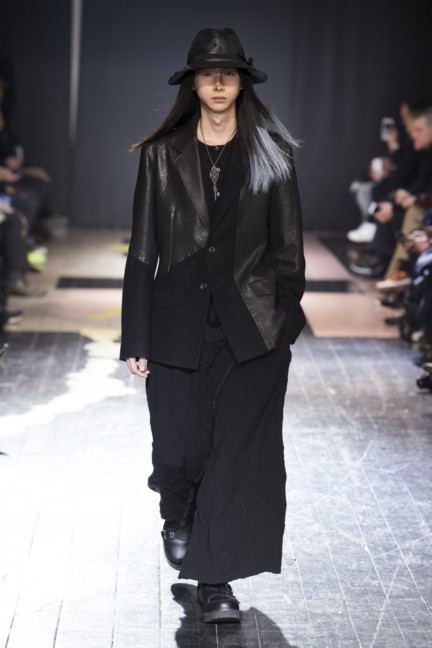 yohji-yamamoto-paris-mens-autumn-winter-2015-runway-22